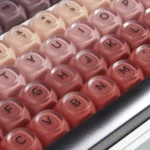 stylish-lipstick-themed-moa-keycap-set-front