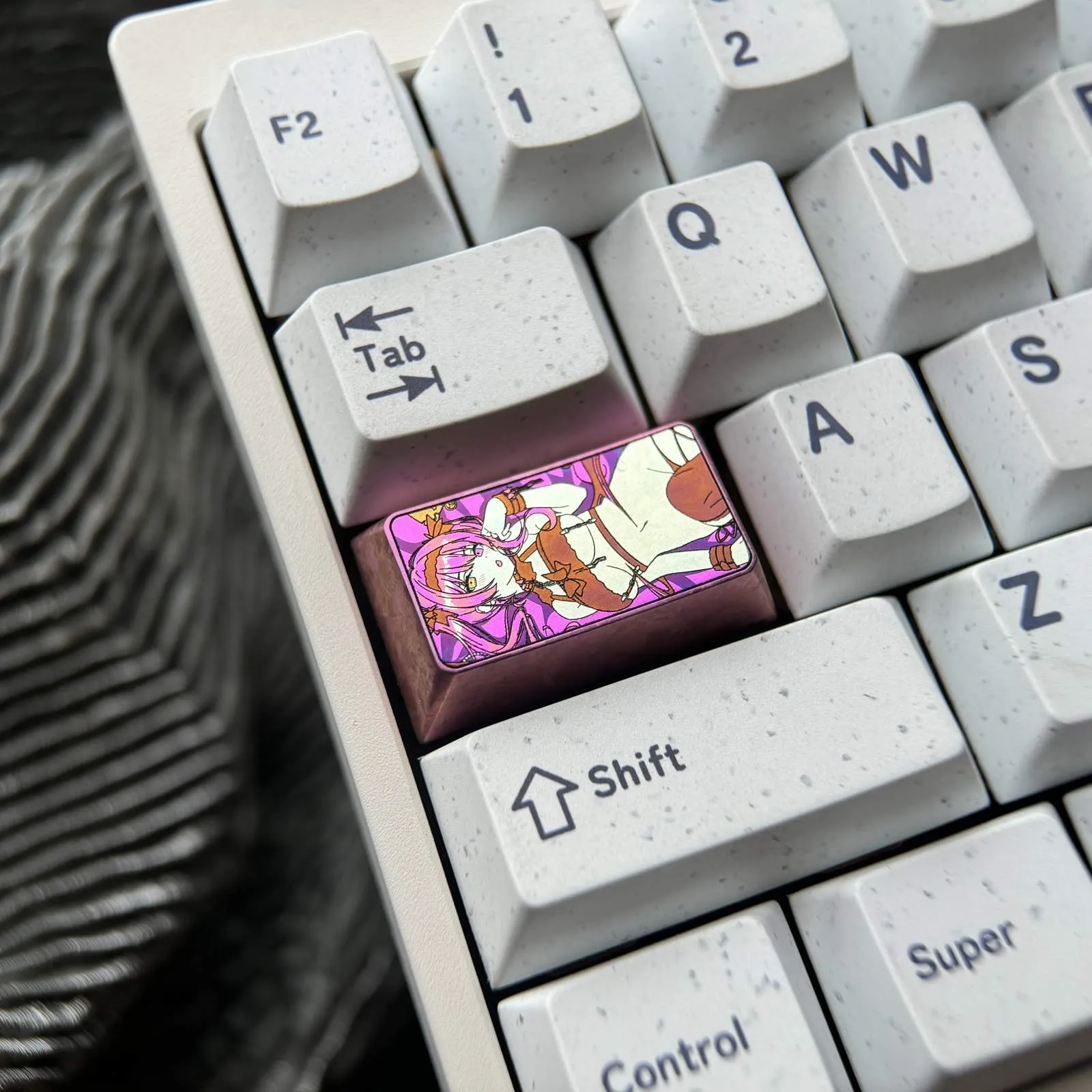 virtual-youtuber-houshou-marine-keycaps-upfront3