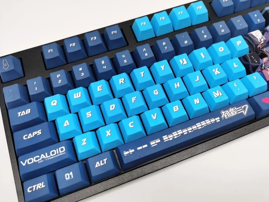 vocaloid-darkblue-hatsune-miku-cherry-keycapset-left