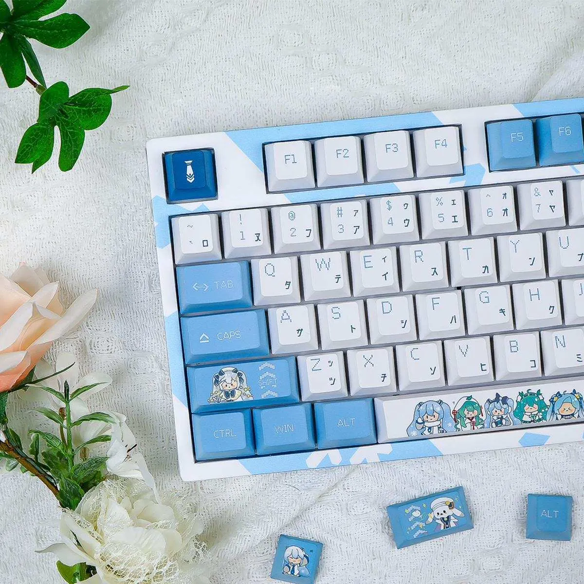 vocaloid-snow-hatsunemiku-keycapset-mechanical-keyboard-left