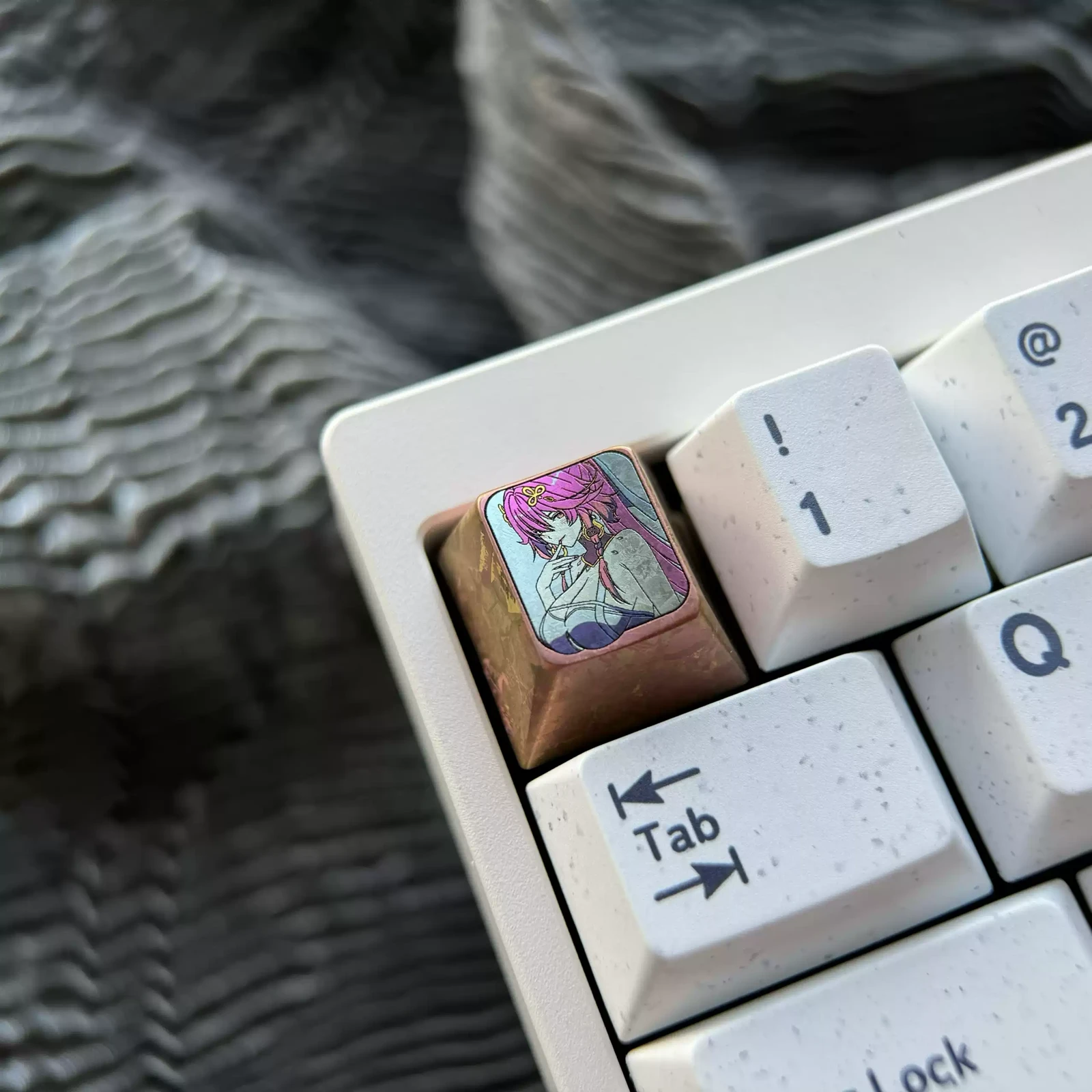 wuthering-waves-stylish-changli-keycaps-side