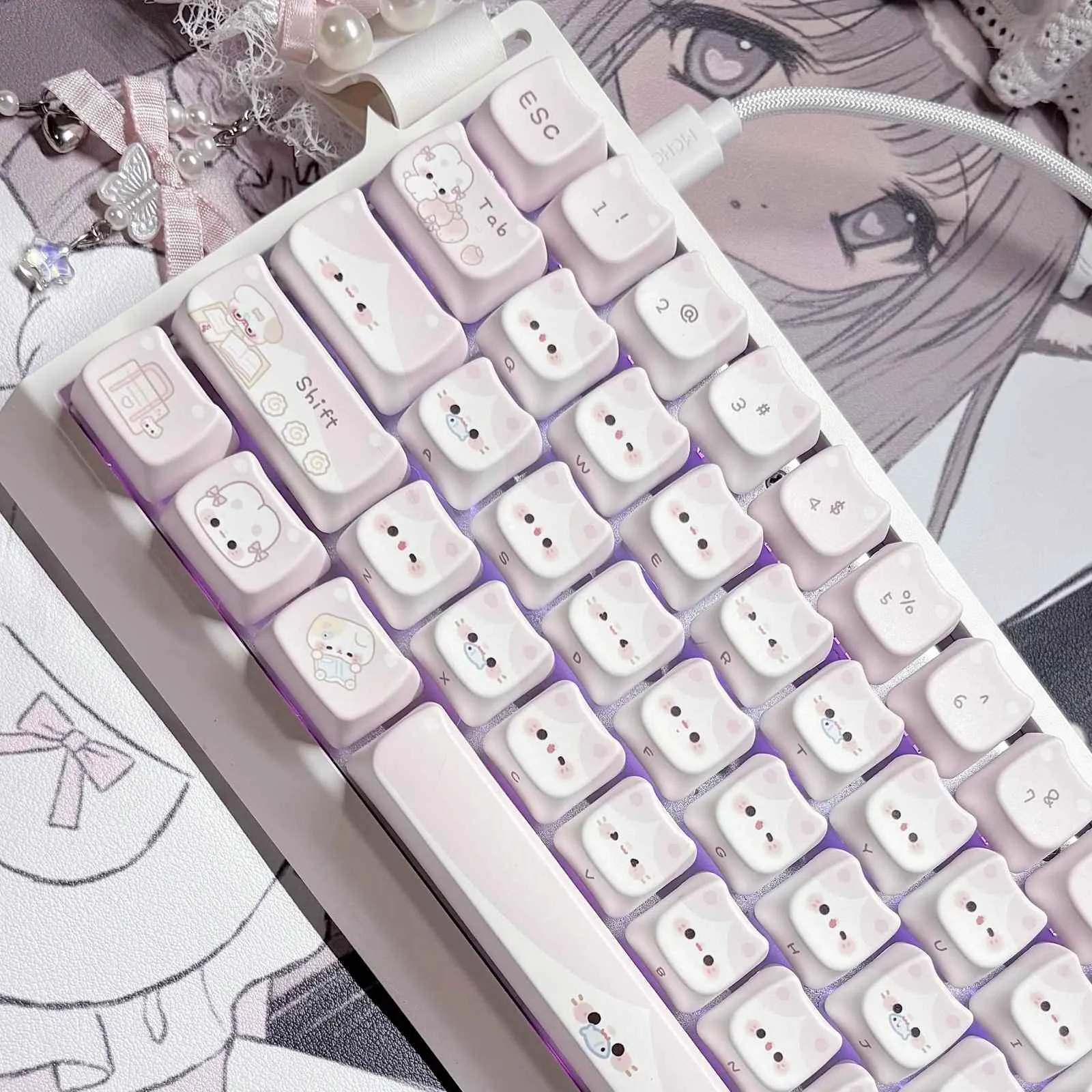 adorable-cat-themed-mao-keycap-set-left