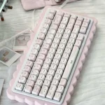 adorable-cat-themed-mao-keycap-set-side