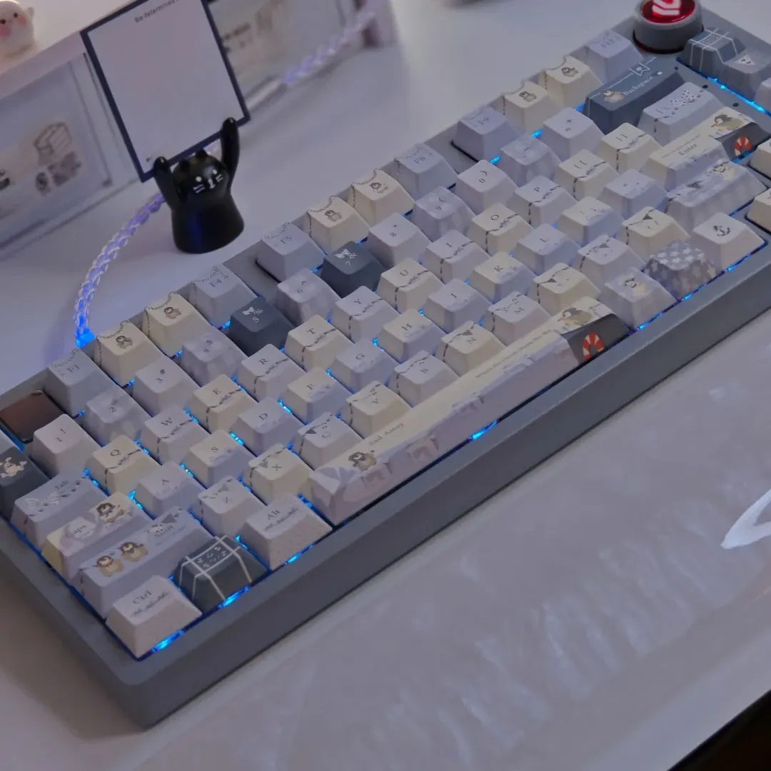 antarctic-working-penguin-series-keycap-set-front