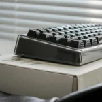 black-mirror-base68-trimode-mechanical-keyboard-side