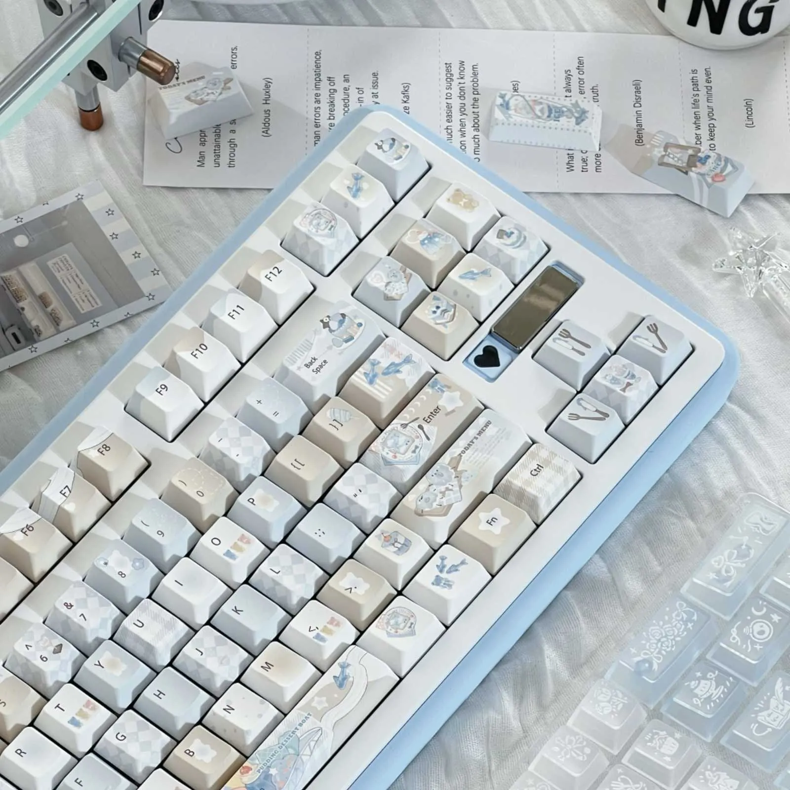 dessert-ice-cherry-keycap-set-right