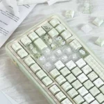 forest-language-cherry-keycap-set-left