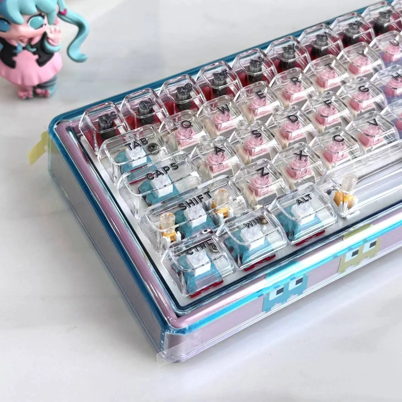 pixel-world-base68-trimode-mechanical-keyboard-left