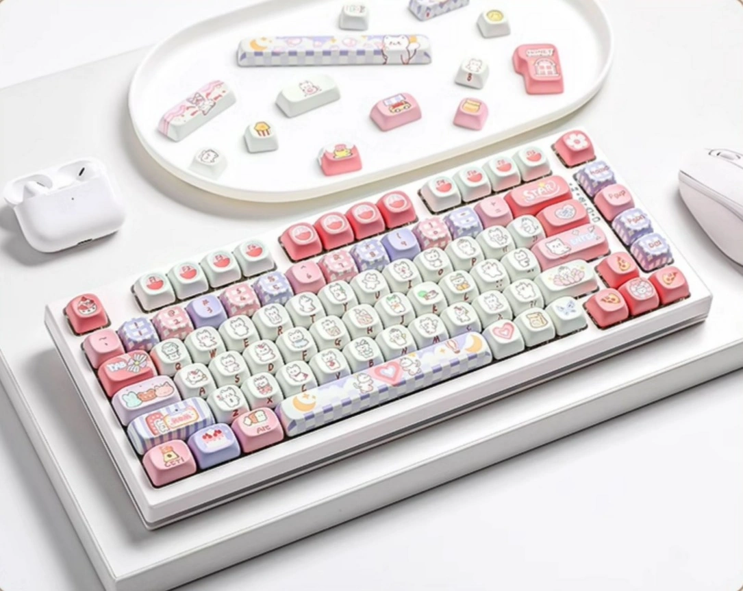 rabbit-party-moa-keycap-set-side