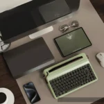 Vintage retro QL75 mechanical keyboard gallery. Features hot-swappable tri-mode wireless connectivity and elegant enamel-like keycaps.