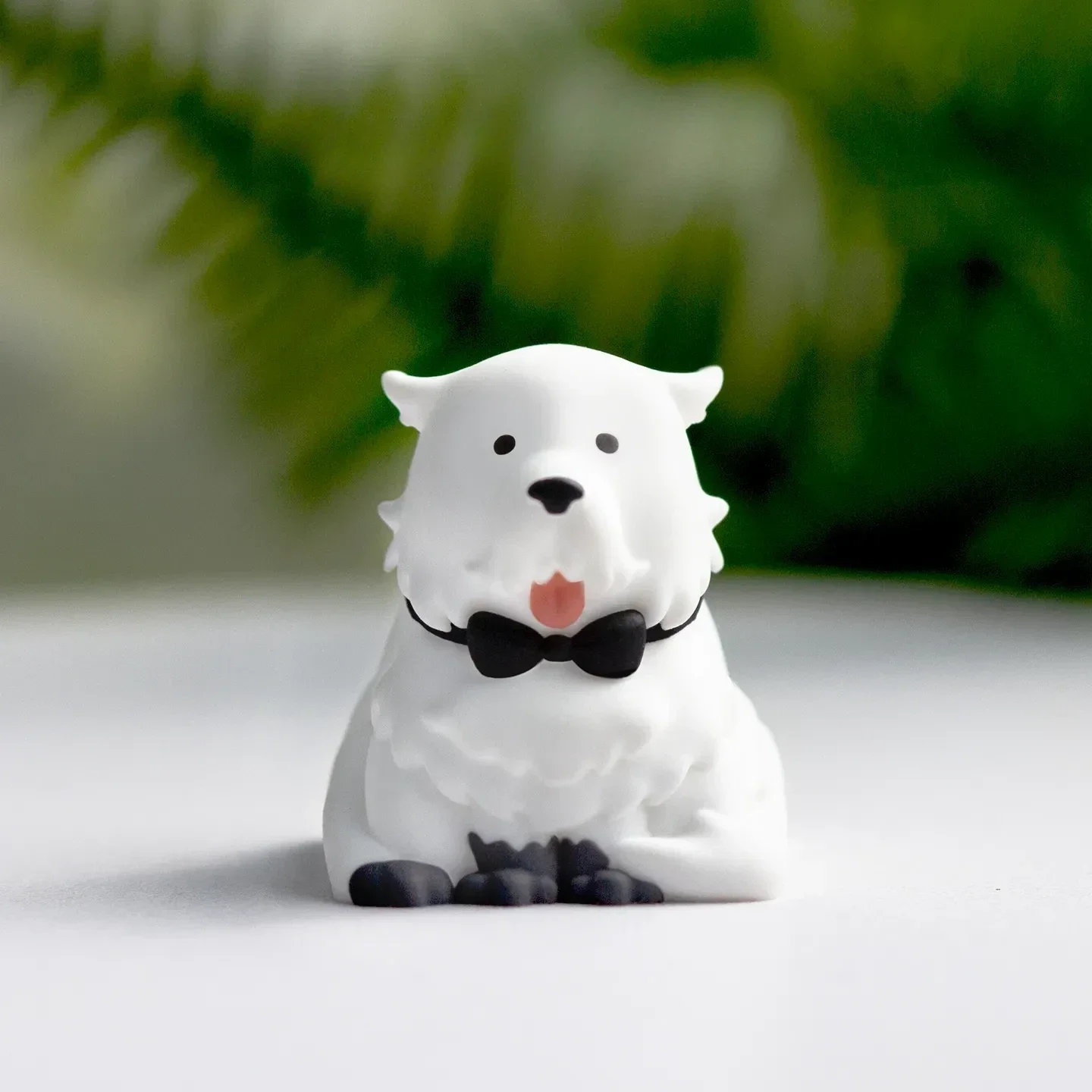 Charming handcrafted Spy Family Bond Forger artisan keycap for mechanical keyboards, featuring vibrant detailed resin sculpture.