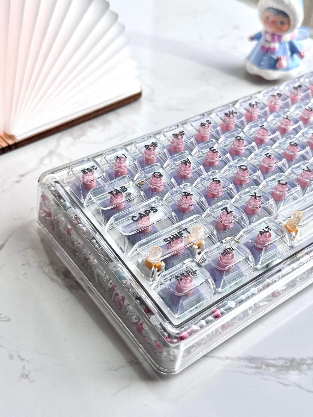 stylish-beaded-base68-trimode-mechanical-keyboard-transparent