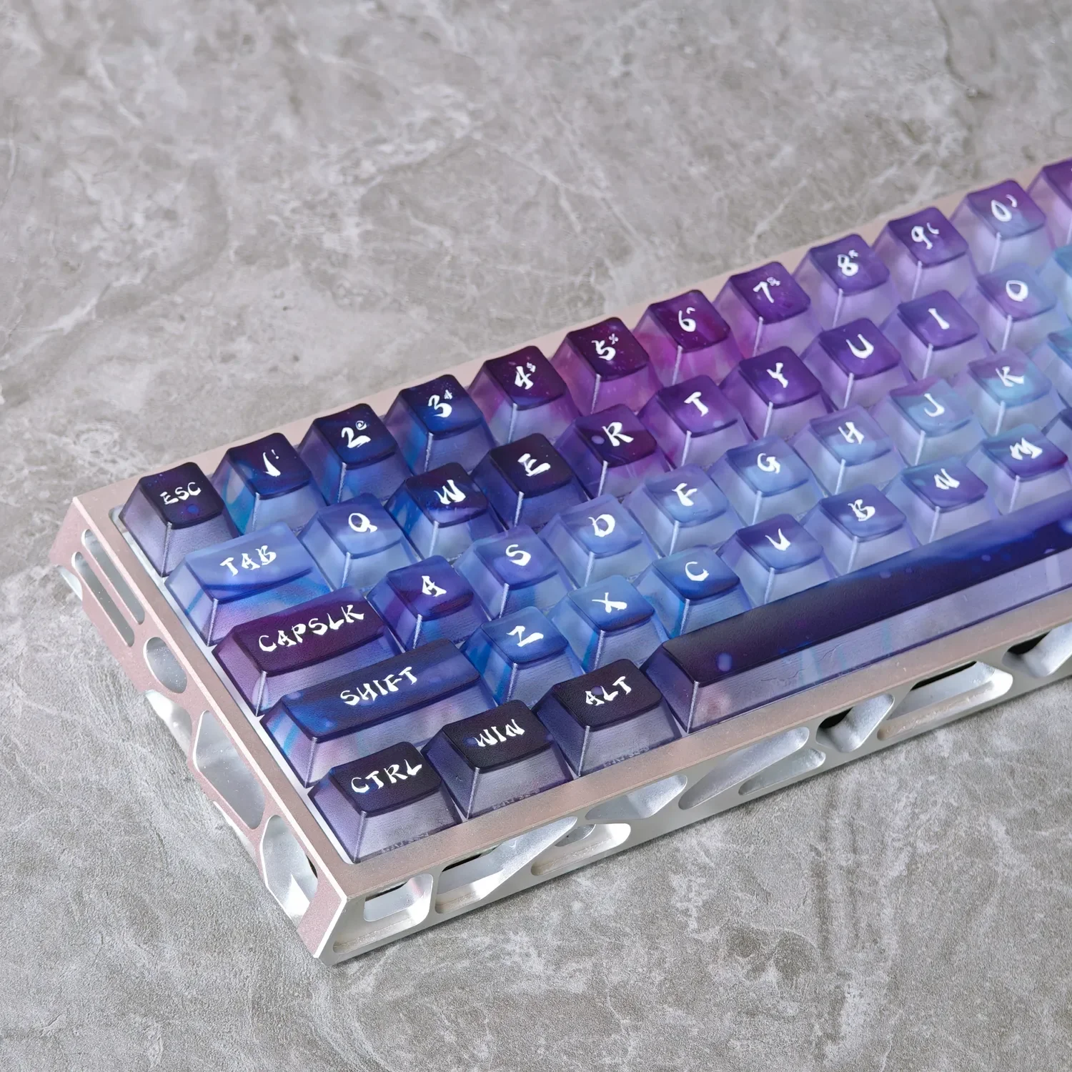 Gallery of Aurora Keycaps Set: frosted translucent set revealing ethereal light diffusion from various angles, capturing its unique aurora borealis glow design.