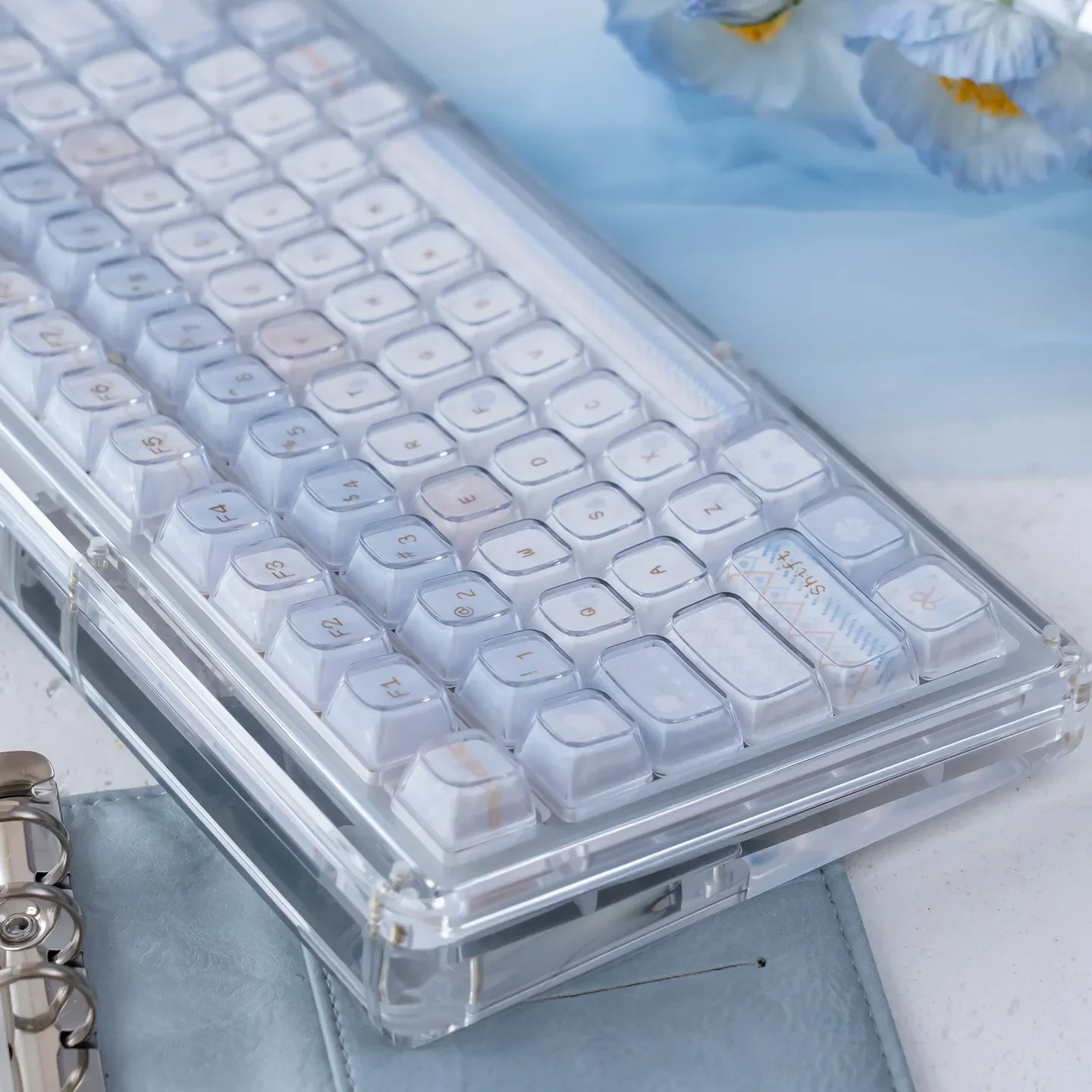 Gallery of Winter Letter Crystal Jelly Keycaps Set, KDA profile, showcasing translucent PBT+PC material and luminous, ethereal winter design.