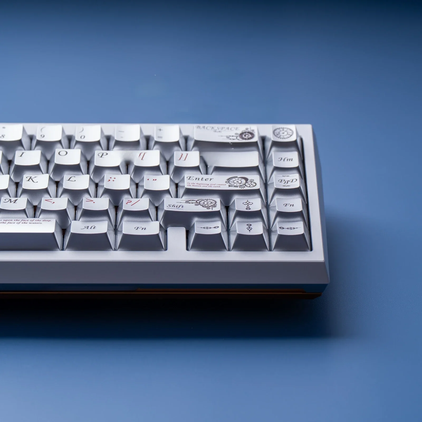 Steampunk PBT Magnetic Keycap Set, featuring aged metallic textures and intricate gear motifs, designed for magnetic switch keyboards.