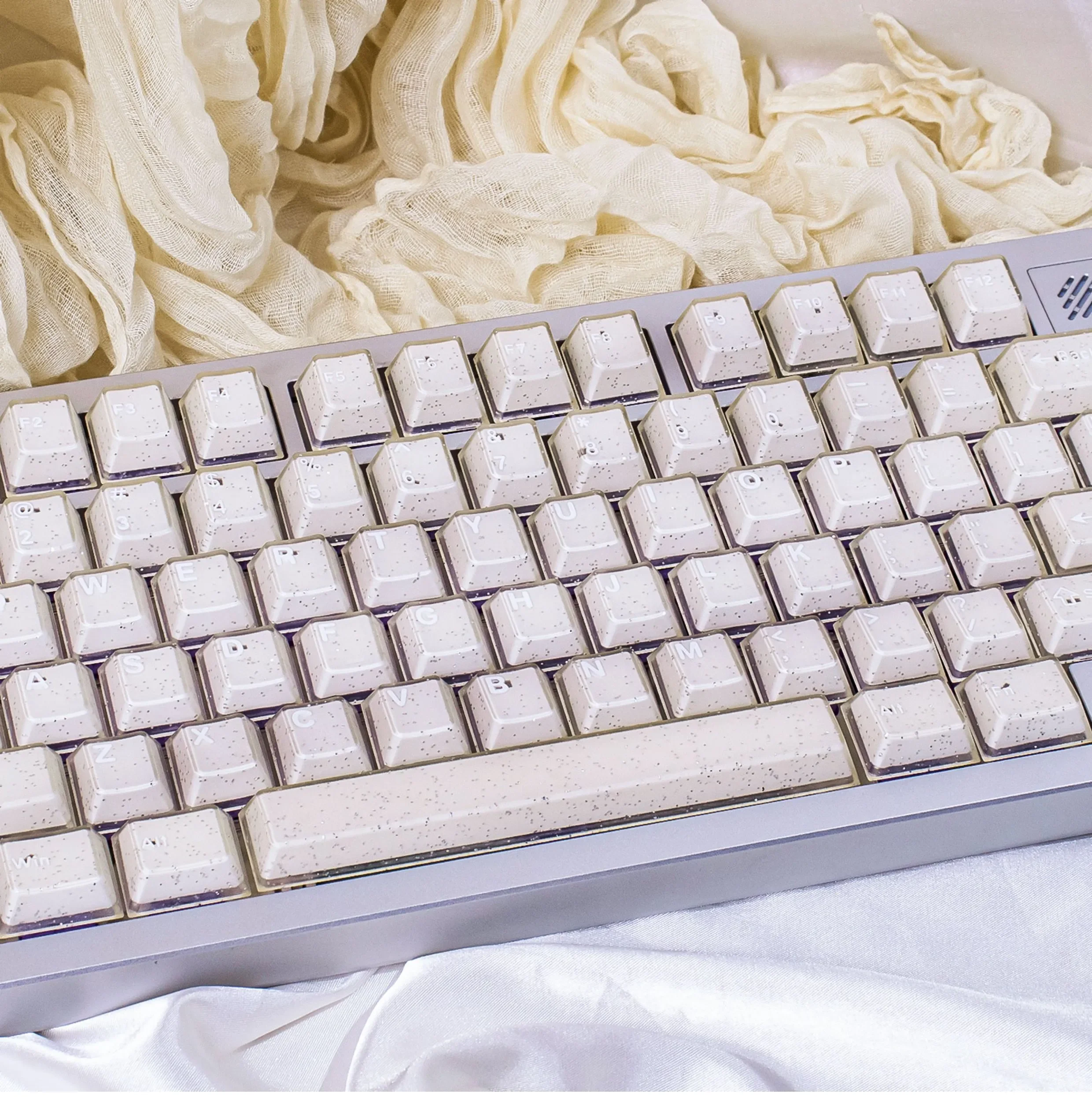 Captivating gallery of Shimmering Translucent Magnetic Keycaps Set, revealing their ethereal jade-like glow and premium PBT+PC crystal aesthetics.