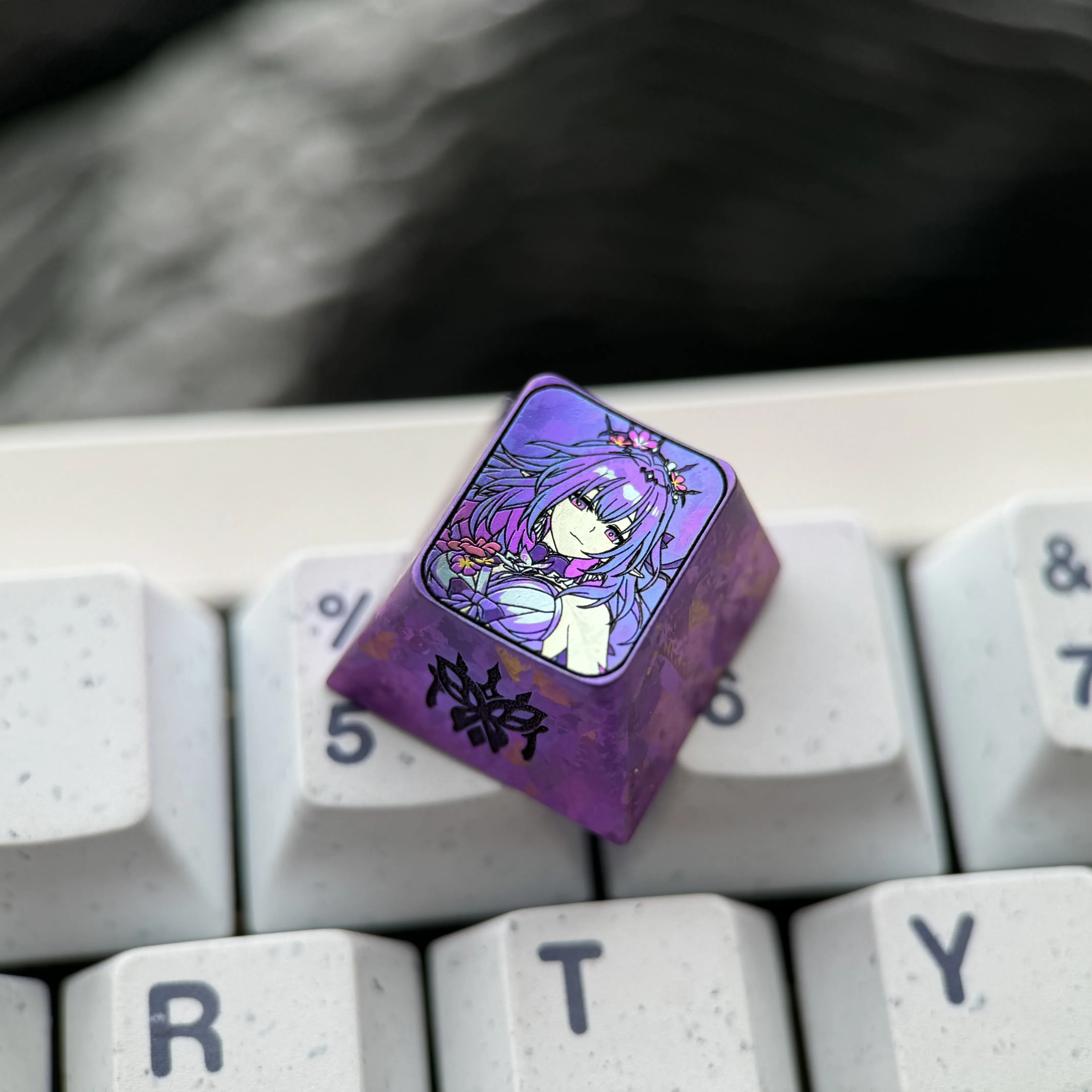 Exquisite Castorice Keycap gallery. See the intricate anime butterfly design and premium metallic finish on this artisan ESC keycap from all angles.