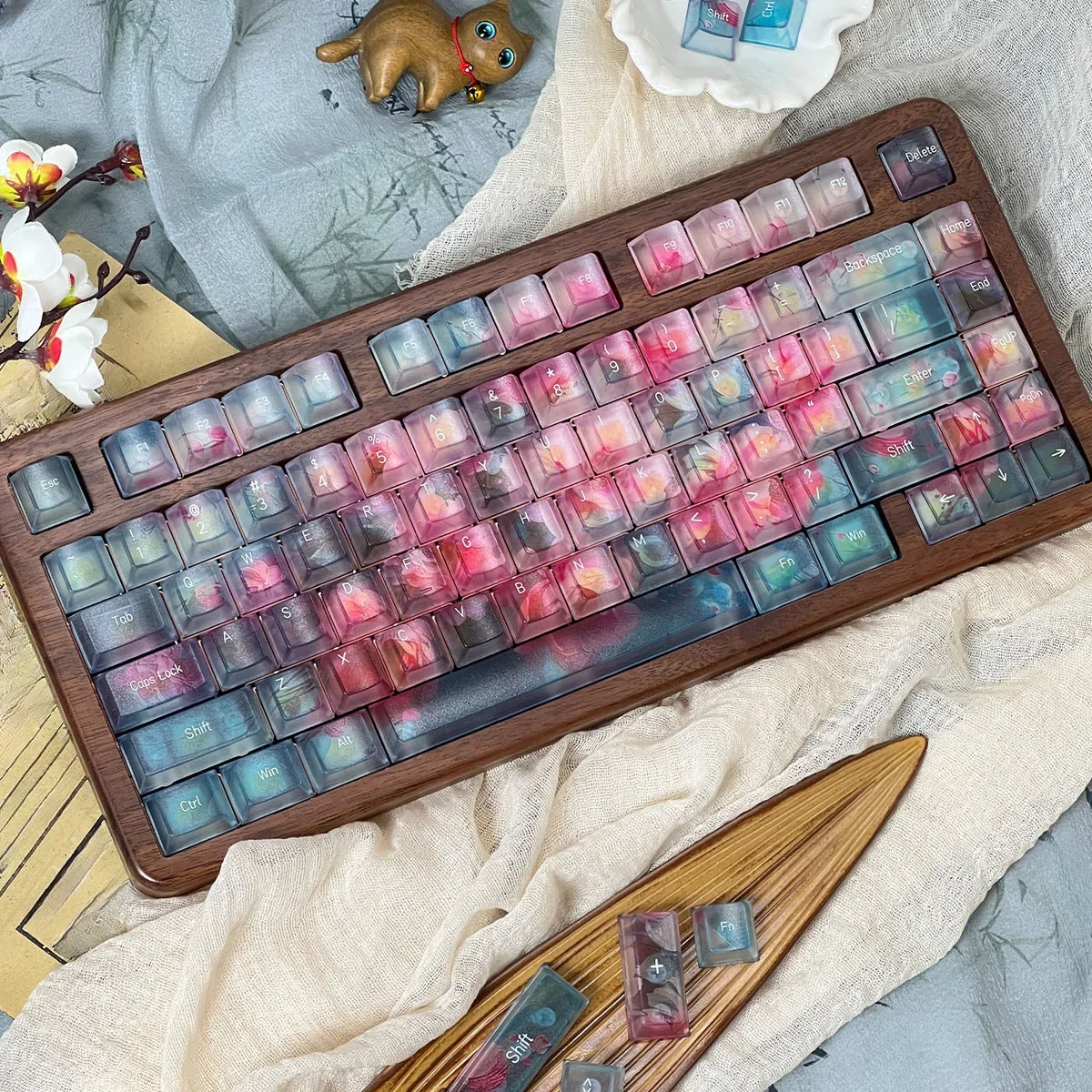 Ethereal floating flower gradient PC keycaps set, revealing delicate translucent floral patterns with dreamy soft color transitions.