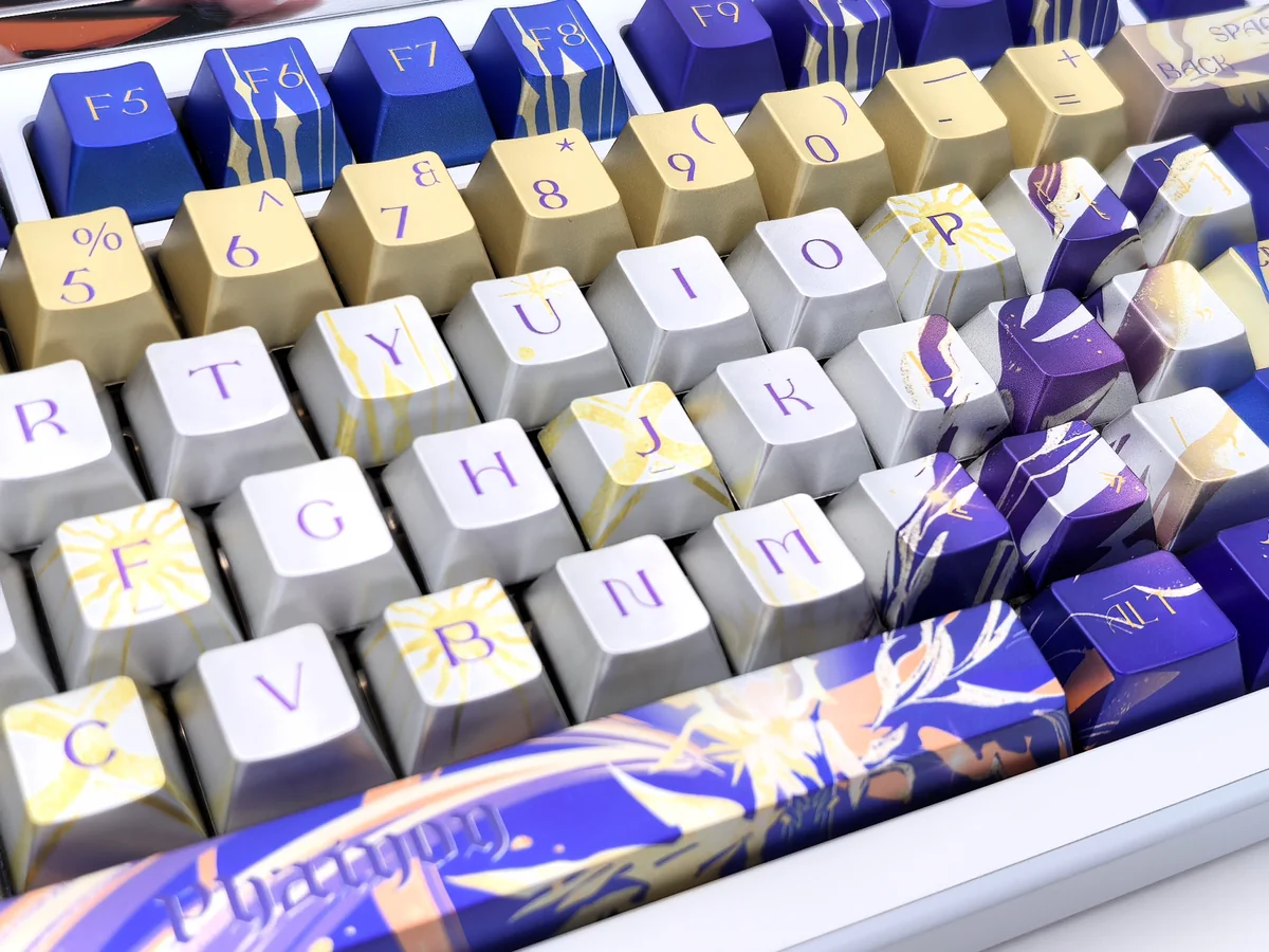 Experience the Honkai Star Rail Phainon metallic coating artisan keycap set from various angles, showcasing its exquisite handcrafted finish and futuristic anime design.