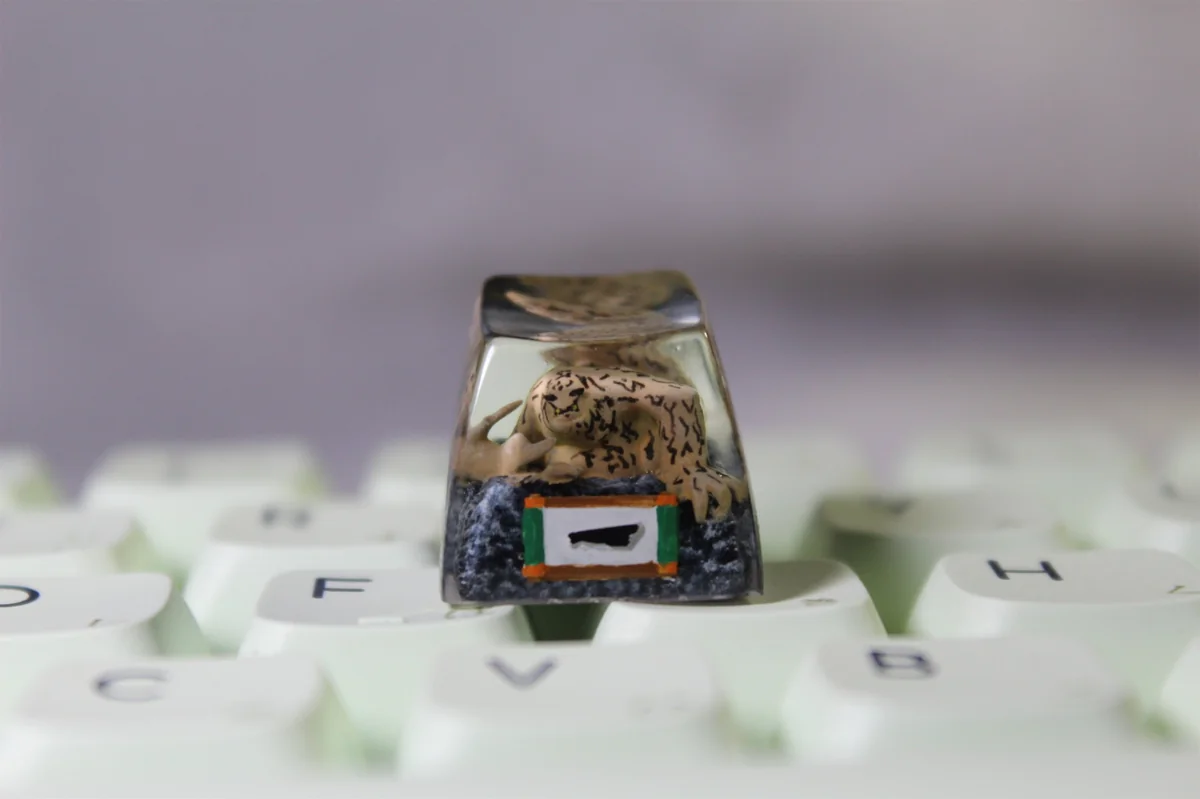 Intricate white resin Naruto Shukaku artisan keycap, handcrafted with premium detail, viewed from an alternative angle to highlight its unique artistry design.