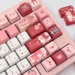 Artistic view of the exclusive Yae Miko Genshin Impact MDA keycaps set, revealing elegant mystical fox motifs and character-inspired colors in detail.