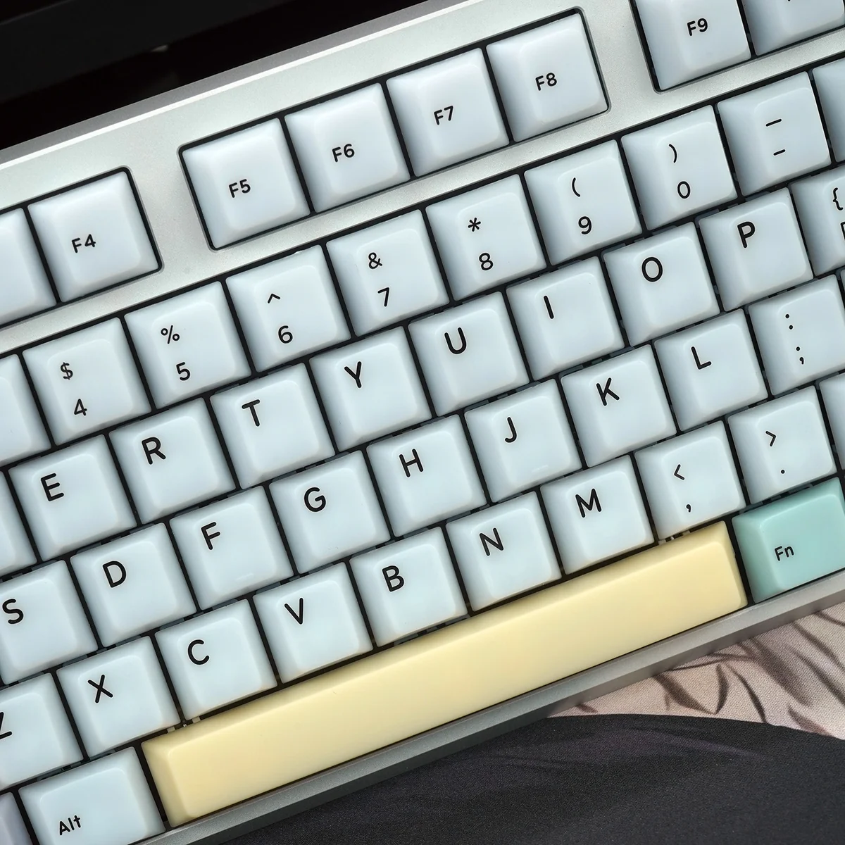 Detailed views of the Ethereal Mist-Translucent Cherry Lost Theme Keycaps Set, revealing the intricate, mysterious fog effect and unique artistic craftsmanship.