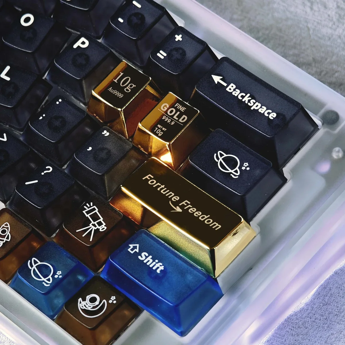 Opulent Fortune Freedom Enter Key Keycap with a gleaming finish, symbolizing wealth and financial freedom. This premium Enter keycap inspires ambition.