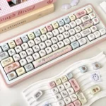Animal Spa: Iconic Maltese Dog MOA Keycap Set with adorable line-art animals and sweet dessert motifs. These unique, comfortable MOA profile keycaps enhance ergonomic keyboard.
