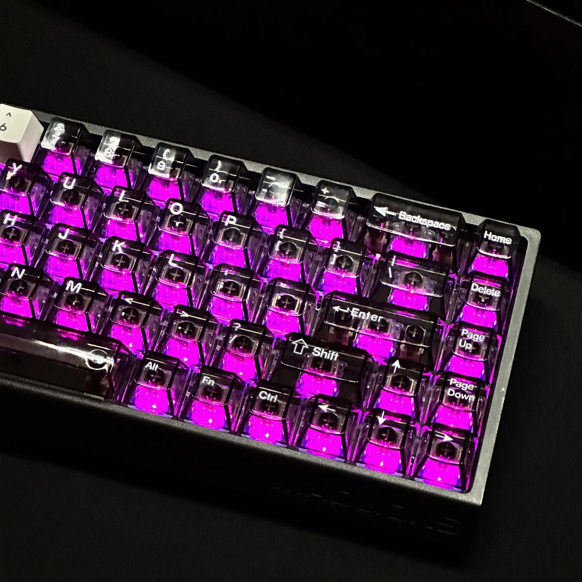 Knight PBT PC Keycaps Set product gallery, showcasing its premium dual-tone translucent PBT/PC design from multiple angles, optimized for vibrant RGB design.