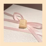 An artistic, detailed side view of the Valorant Killjoy Skill Nanoswarm R4 artisan keycap, vibrant with game-accurate colors and intricate design.