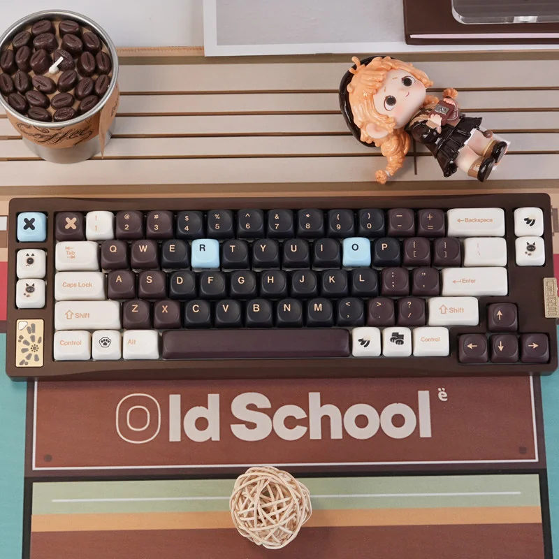 Playful Brown Sugar Boba MOA Keycaps set main image, highlighting its unique MOA profile and sweet, cozy brown and cream aesthetic.