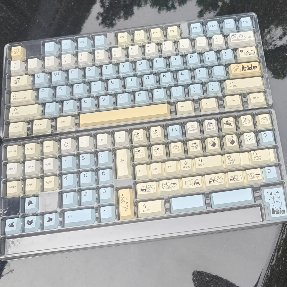 Charming C Fox PBT Dye-Sub Keycaps Set. Vibrant, anime-inspired C Fox art on durable PBT. Vivid dye-sublimation ensures lasting, playful design.