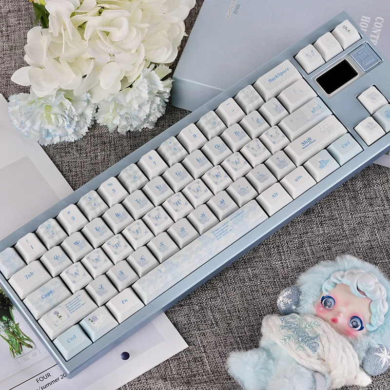 Dream Butterfly PBT Dye-Sub Keycaps Set for mechanical keyboards. Exquisite blue and white design with ethereal butterfly motifs, offering durable artistic design.