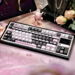 Elegant Lace Cat MAO Keycap Set main image, featuring intricate lace patterns and graceful feline silhouettes with sophisticated side-engraved.