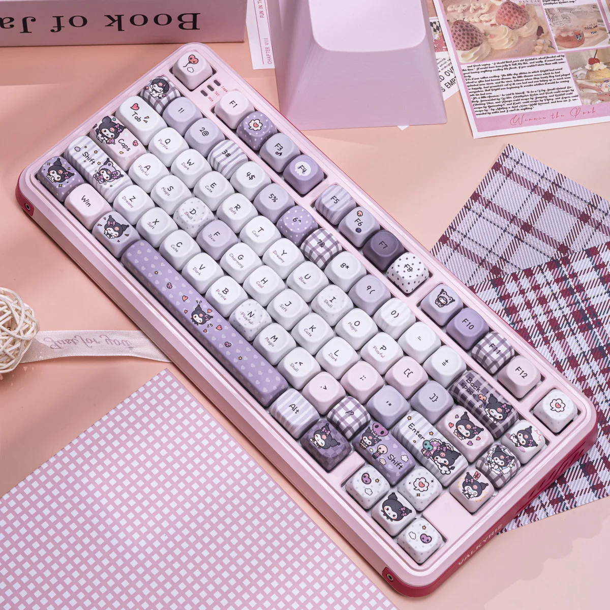 Mischievous Kuromi's Diary PBT Dye-sub Keycap Set, showcasing exclusive Kuromi keycaps with whimsical purple diary illustrations.