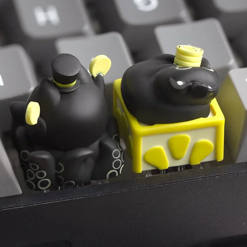 Captivating artisan resin Lord of Mysteries Klein Cat keycap, depicting Klein Moretti from various angles with charming hand-sculpted details and mysterious touch.