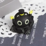 Side view of the charming artisan resin Lord of Mysteries Klein Cat keycap, emphasizing its intricate hand-sculpted details and mystical accents.