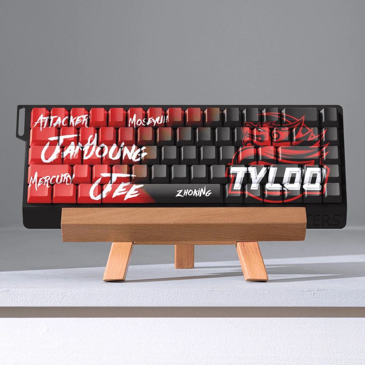 Premium Iconic TYLOO CS:GO PBT Keycap Set for gaming, showcasing dynamic esports aesthetics and vibrant TYLOO branding.