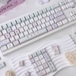 Adorable Cozy Bear Home 134-key original profile keycap set, showcasing charming bear characters and cozy home elements for a playful custom mechanical keyboard.