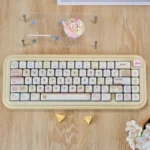 Adorable Sweet Treat MOA PBT cake Keycap Set, showcasing its whimsical cream cake design and playful aesthetic for keyboards.
