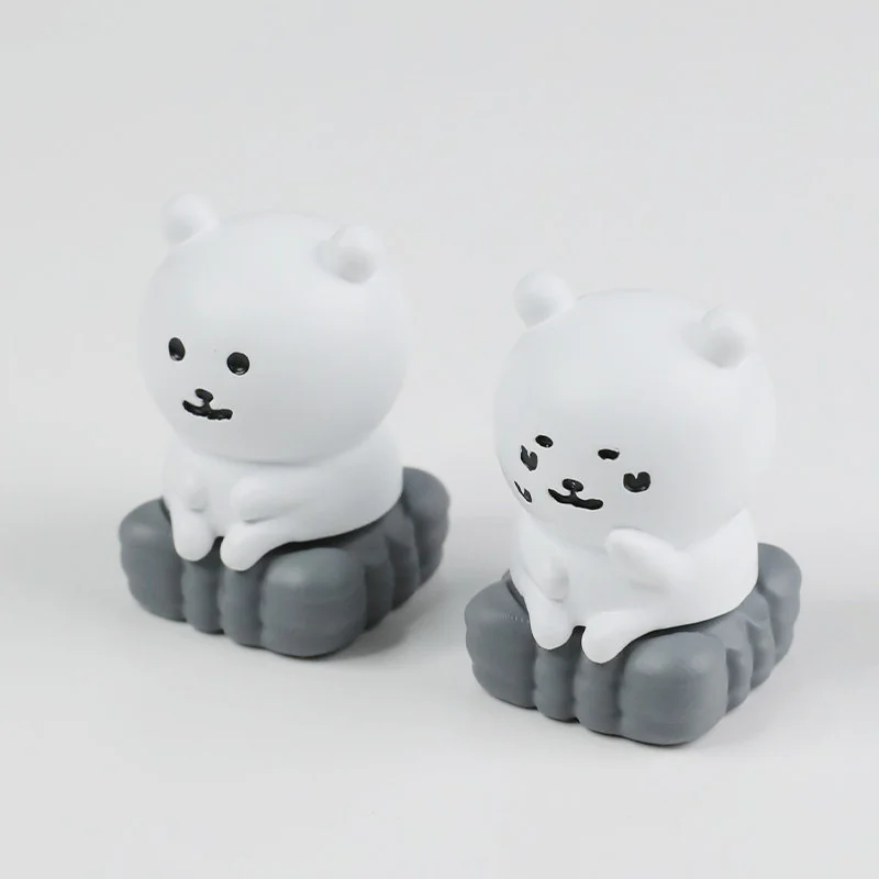 Whimsical Chiikawa Joke Bear keycap, an expressive character piece with charming, relatable emotions. This playful Chiikawa keycap lets you express your feeling.
