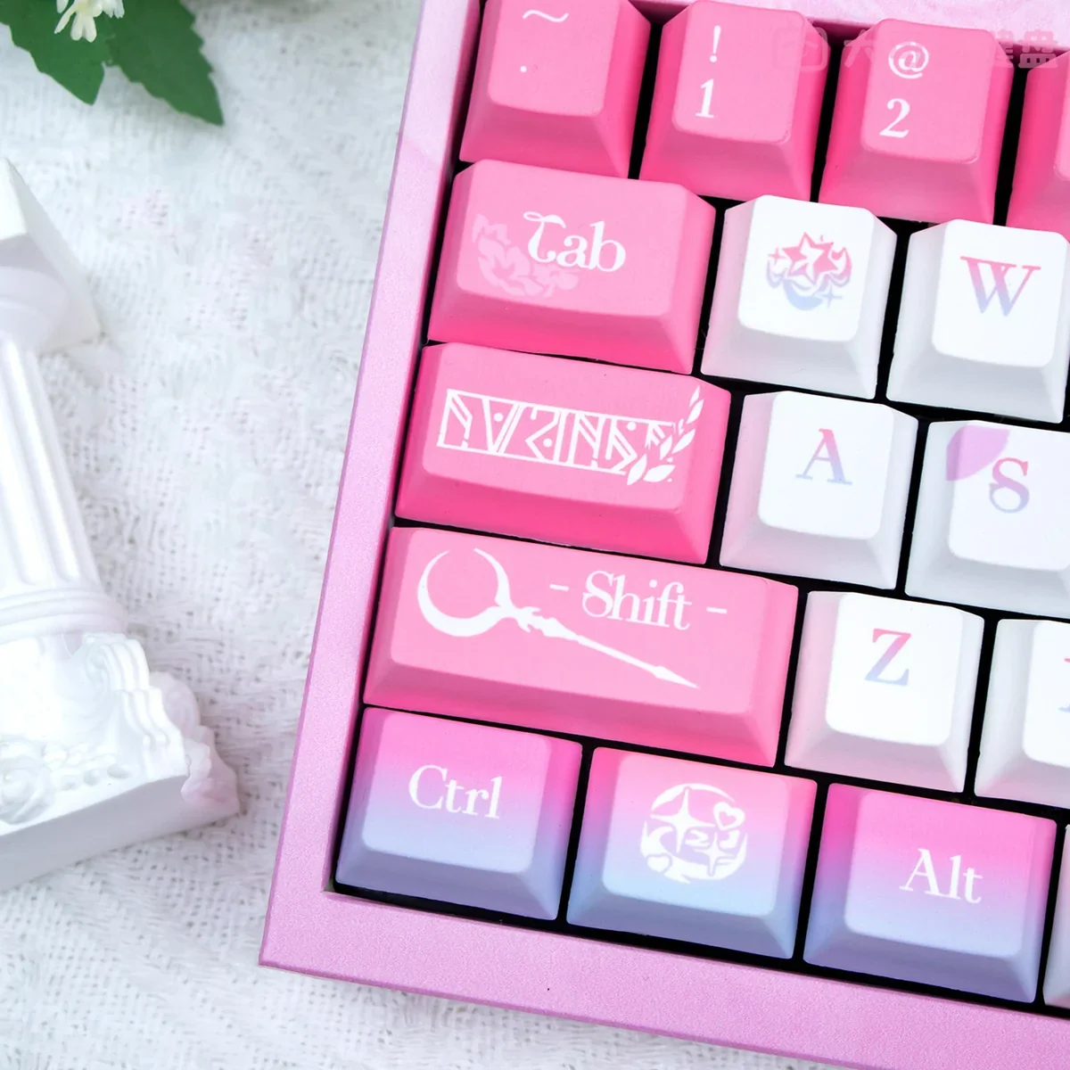Exclusive Honkai Star Rail Cyrene PBT keycaps set. Multiple angles reveal ethereal sci-fi designs and intricate character details for premium gaming.
