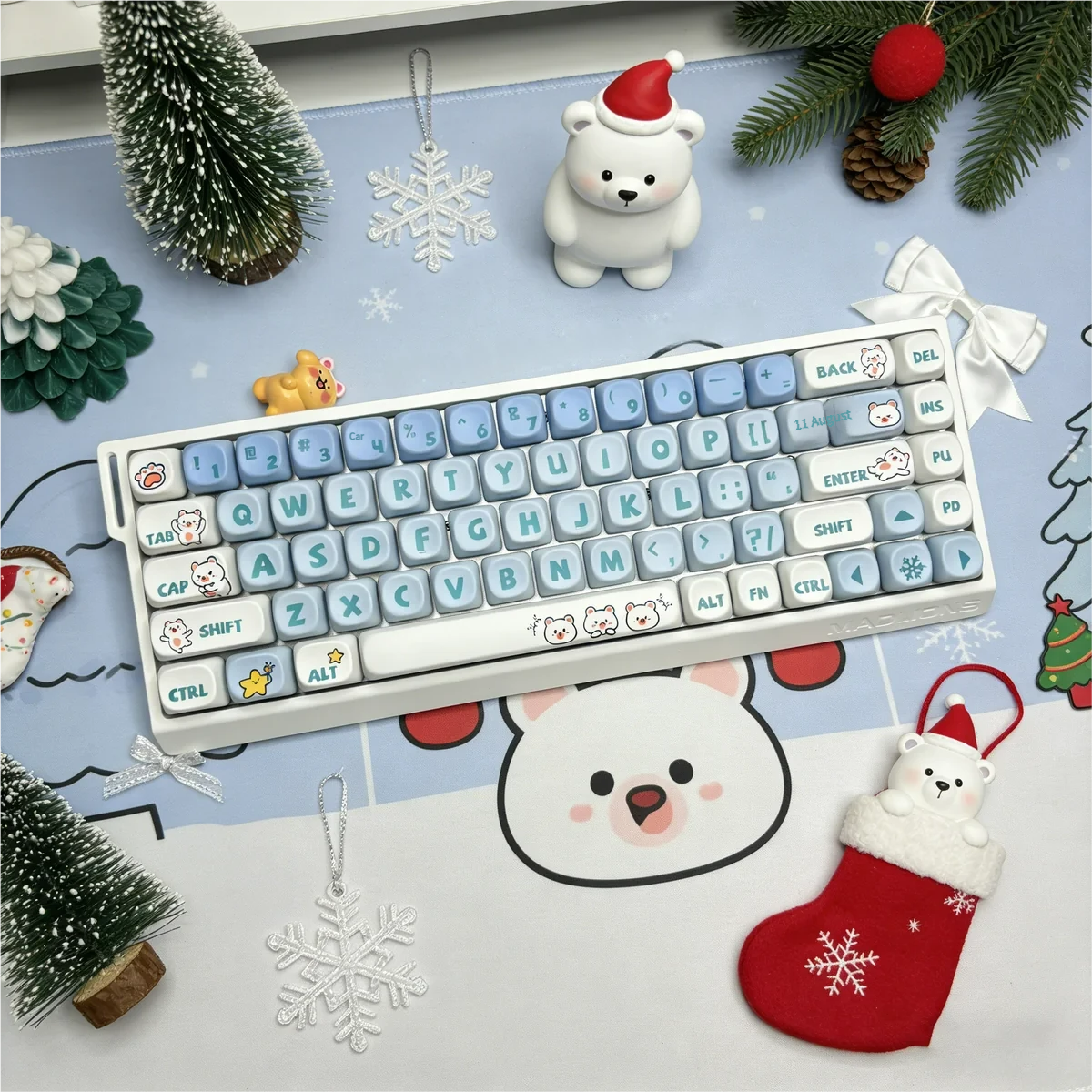 Playful Little Bear PBT MOA ergonomic keycaps set. Detailed views highlight the adorable white bear illustrations on clean keycaps.