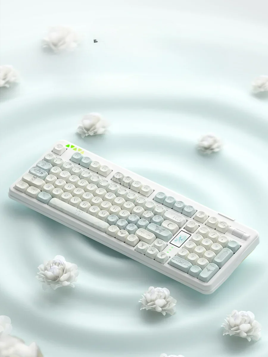 Exquisite Butterfly Hand-Tie Artisan Keycap Set featuring a delicate, nature-inspired butterfly motif with intricate details and a rare MOA profile.