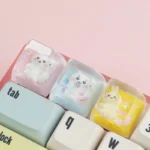 Charming Chiikawa handcrafted resin ESC keycap, featuring an adorable character in vibrant translucent resin, perfect for a whimsical keyboard.