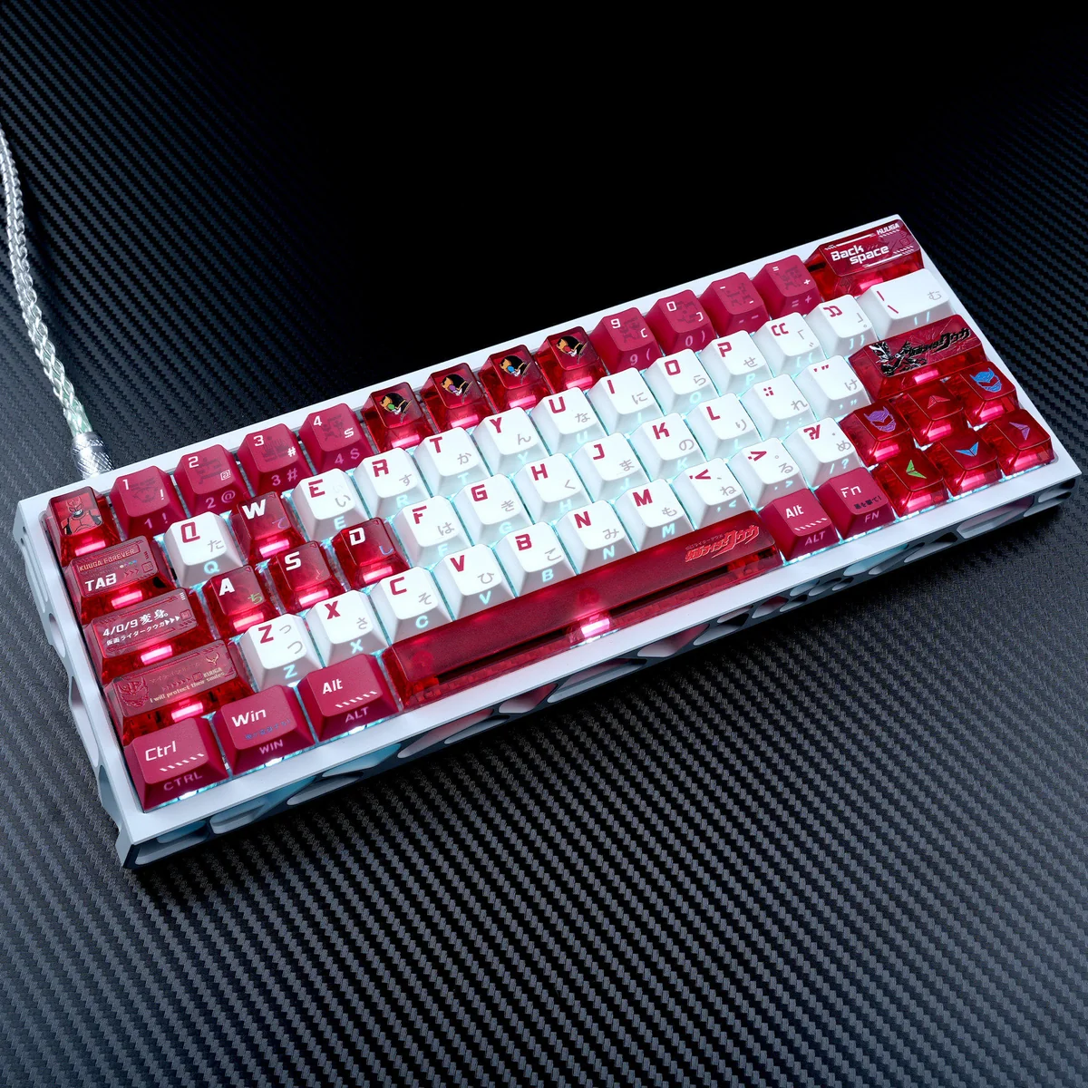 Kamen Rider Kuuga PBT Keycaps Heroic Legacy Set, showcasing iconic Kuuga symbols. Premium PBT for custom keyboards.