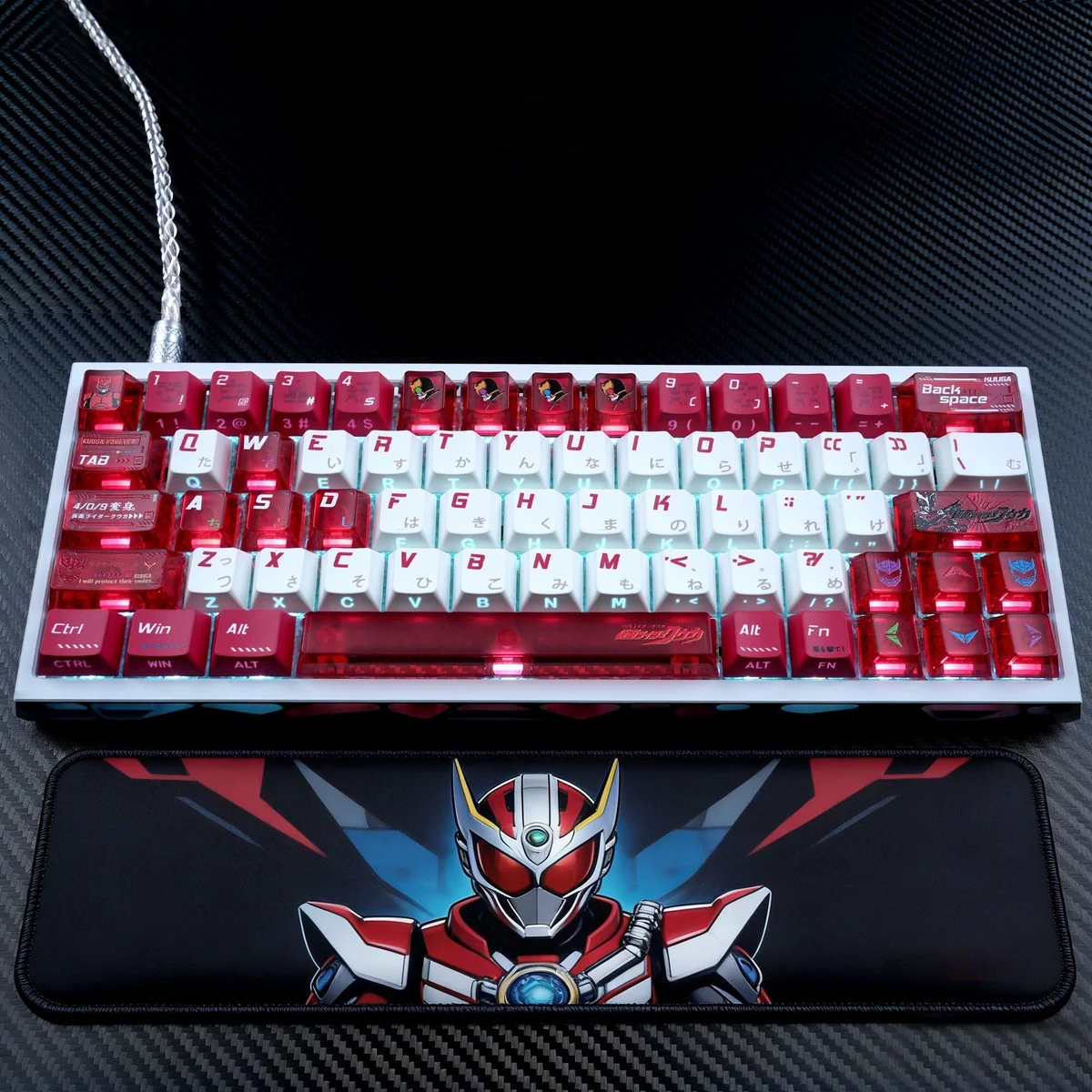 Exclusive Kamen Rider Kuuga PBT Keycaps Set from the Heroic Legacy Set, showcasing characters designs inspired by his iconic armor. Perfect for fans.
