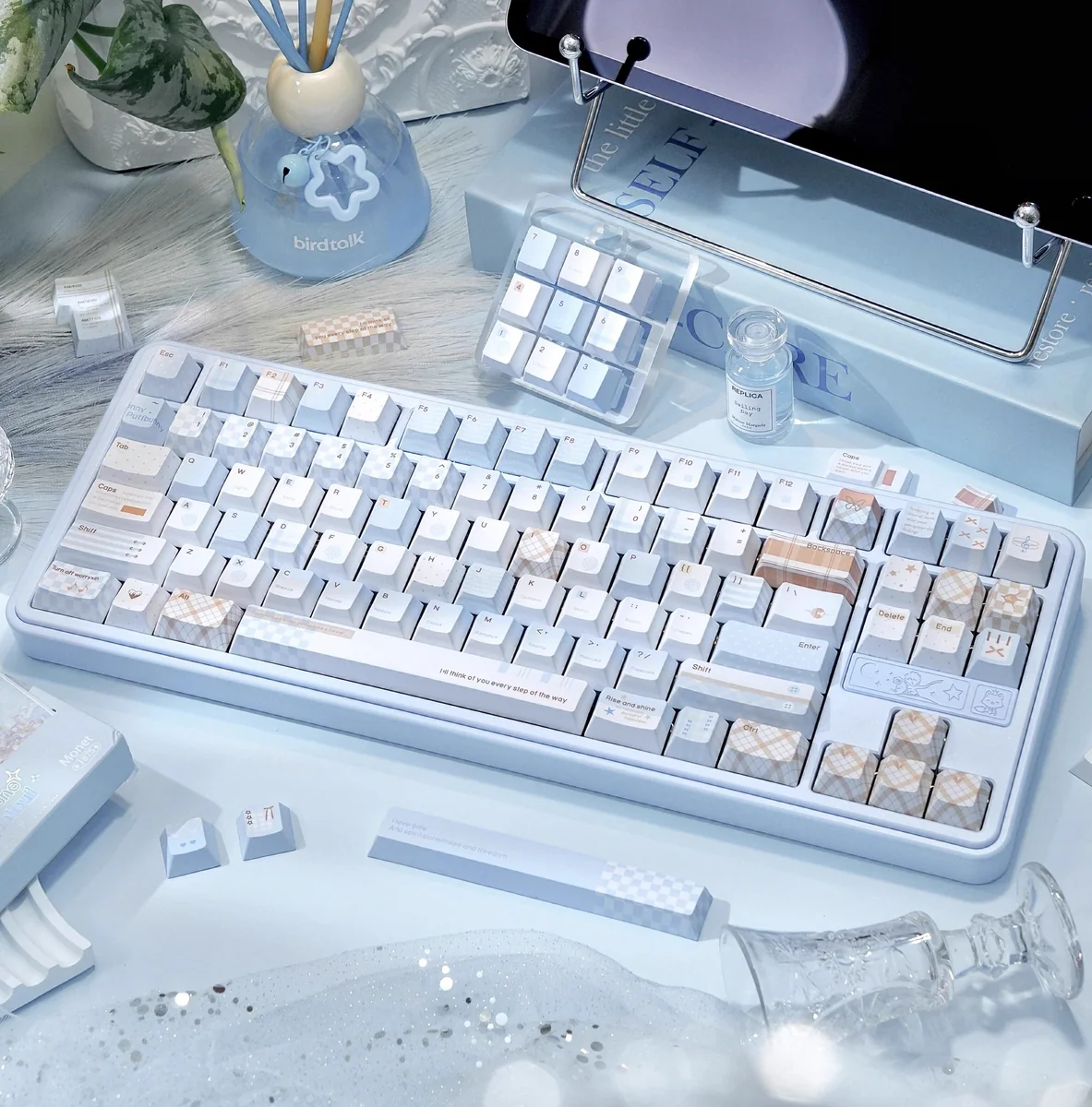 Premium original Cocoa Blue PBT dye-sub keycap set, 149 key, offering a warm and serene desktop aesthetic.