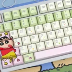 Shin-chan PBT side-lit keycaps set. Durable, side-engraved Crayon Shin-chan PBT characters, multiple angles. Playful nostalgic backlighting.