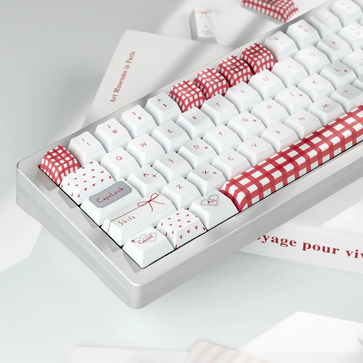 Detailed view of Sweet BoBo PBT Dye-Sub keycaps set, showcasing their playful, bubbly pastel hues and durable PBT material for delightful keyboard personalization.